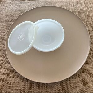 Tupperware Vintage Chip And Dip Platter Serving Tray With Dish #492 Lid #238 EUC